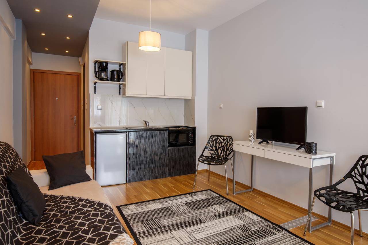 Evel'S Home Suites Thessaloniki Exterior photo